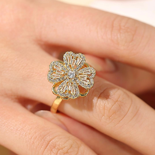 Belle Ring